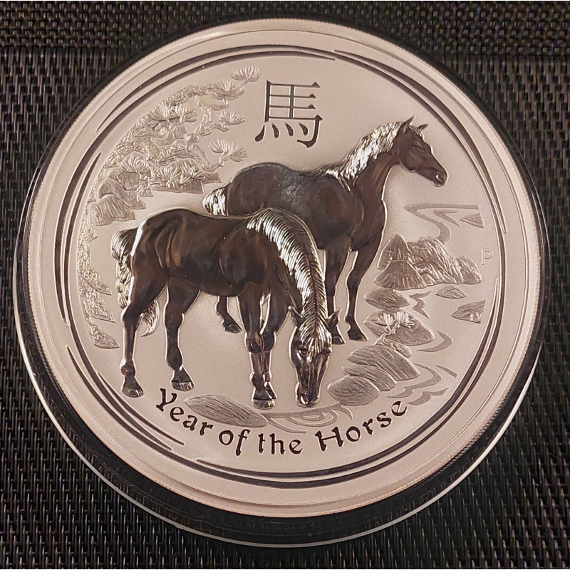 1-kilogramowa moneta w kapslu o nominale 30$ ROK KONIA wydana w Australii w 2014 roku.
Monety w bardzo dobrym stanie.
